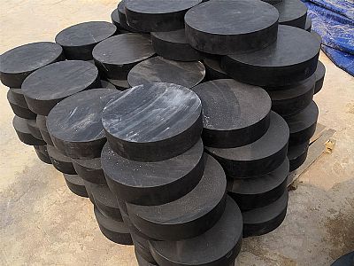 宕昌县板式橡胶支座由若干层橡胶片与薄钢板经加压硫化